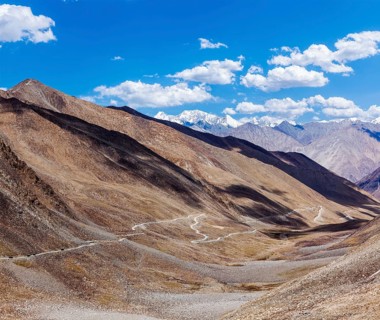 Himalayan valley landscape with road near Kunzum La pass