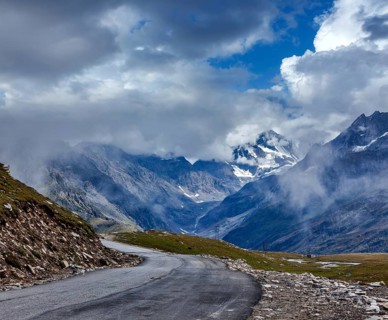 Road in Himalayas. Rohtang La pass