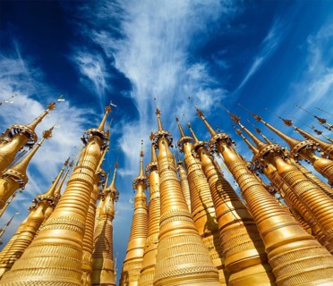Golden stupas in Shwe Indein Pagoda