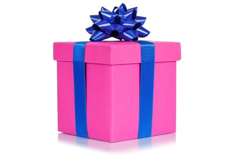 Gift birthday christmas birthday gift box pink pink cut out in Stuttgart