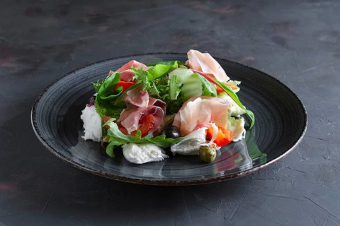 Fresh salad with jamon