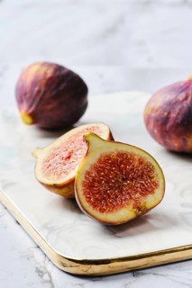 Fresh figs