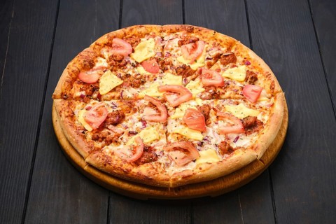 Pizza with minced meat