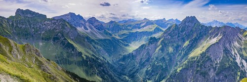 Mountain panorama from Laufbacher-Eckweg to Schneck