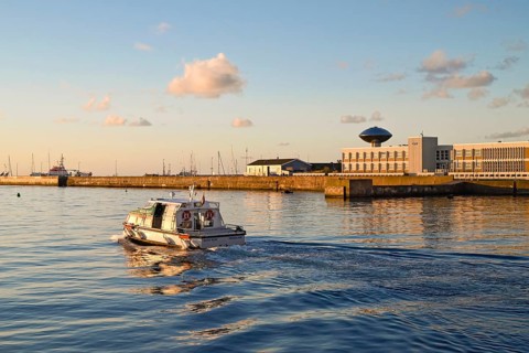Witte Kliff dune ferry
