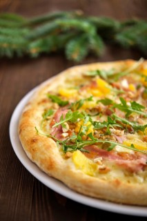 Pizza with turkey