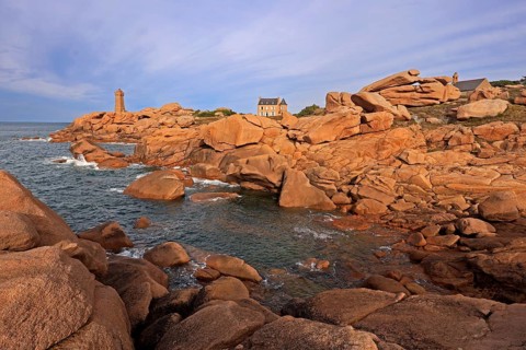 Rocks at the Phare