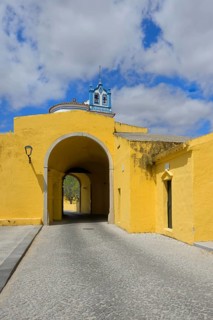 Corner or Esquina outer gate