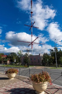 Giant radio antenna