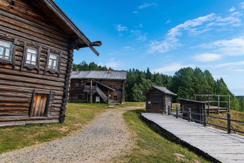 Traditional wooden houses. Malye Korely