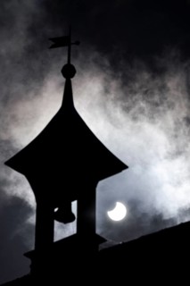 Partial solar eclipse on 25. 10. 2022