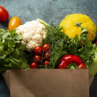Groceries bag with vegetables