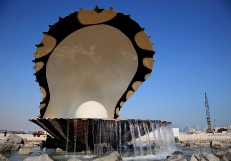 The Pearl Fountain and Oyster Fountain on the Corniche in Doha