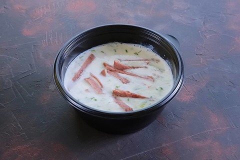 Traditional cold belorussian soup with beef