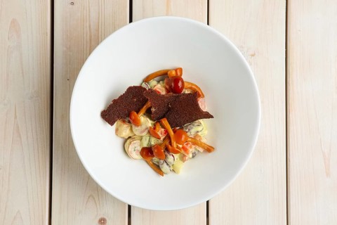 Salad with kidney beans