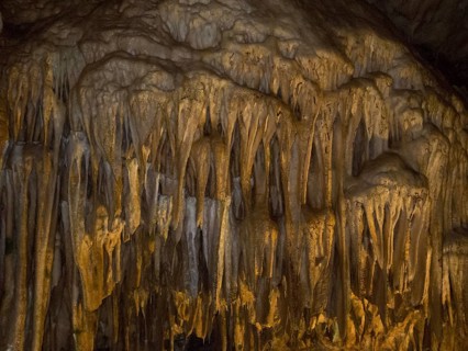 Stalactite formations in the Baerenhoehle
