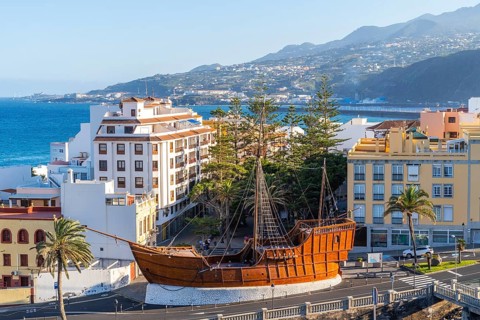 View from the Castillo de la Virgen to the Naval Museum