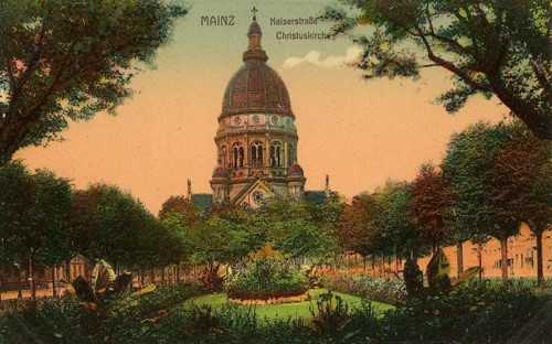 The Kaiserstrasse and the Christuskirche in Mainz