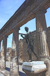 Statue of Diana in the Temple of Apollo