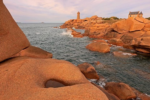 Rocks at the Phare