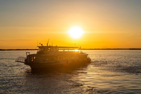 Sightseeing boat on the Amur river