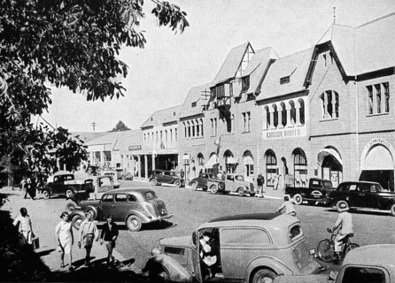 Traffic in the Kaiserstrasse of Windhoek