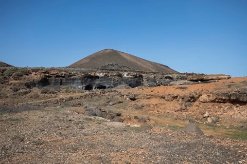 Rocky landscape around the volcano Montana de Guenia