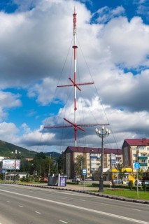Giant radio antenna