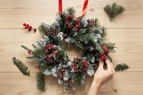 Decorative christmas wreath composition