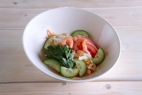 Salad with shrimps