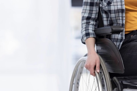 Close up hand wheel
