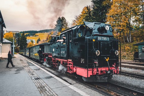 The narrow-gauge railway Fichtelbergbahn shortly in front of the start in Oberwiesenthal at the station
