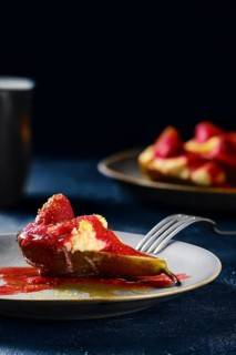 Sweet baked pears with mascarpone