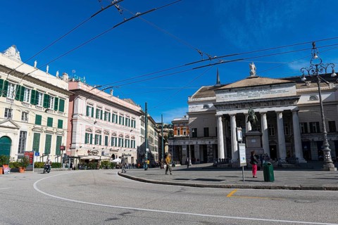 Piazza De Ferrari