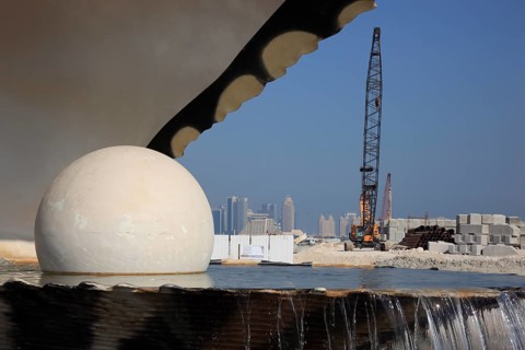 The Pearl Fountain and Oyster Fountain on the Corniche in Doha