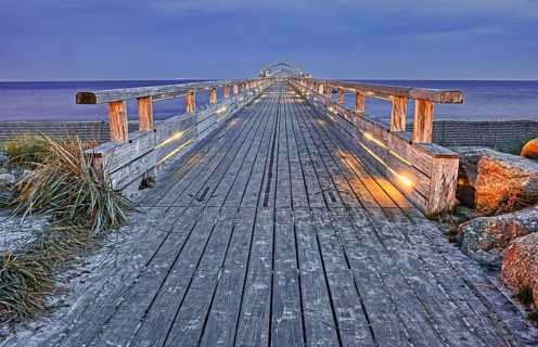 Illuminated pier