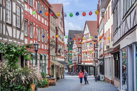 Mainzergasse with half-timbered houses