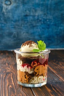 Dessert with cookie crumbs
