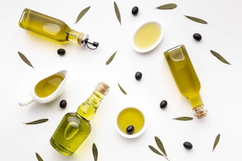 Olive oil saucers bottles