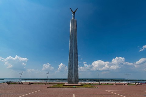 Monument of Glory