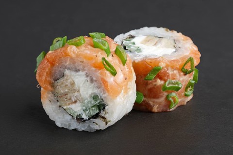Salmon rolls with eel