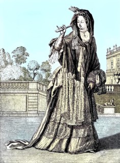 Noble lady with train dress and fontange