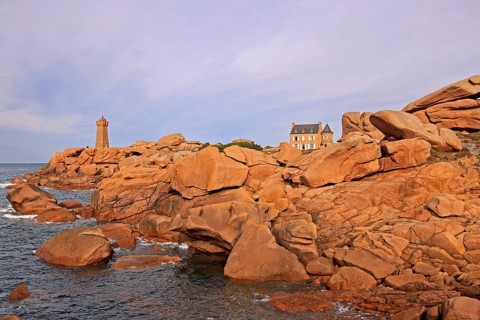 Rocks at the Phare