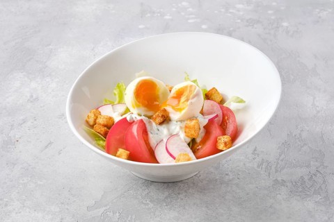 Salad with fresh tomato
