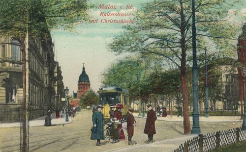 The Kaiserstrasse and the Christuskirche in Mainz