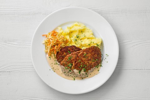 Top view of plate with liver cutlet