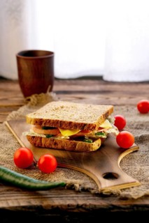 Country sandwich: Rye bread
