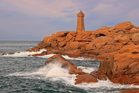 Rocks at the Phare