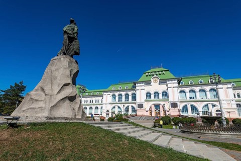 Monument Yerofeyu Pavlovichu Khabarovu