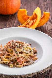 Pasta with chicken
